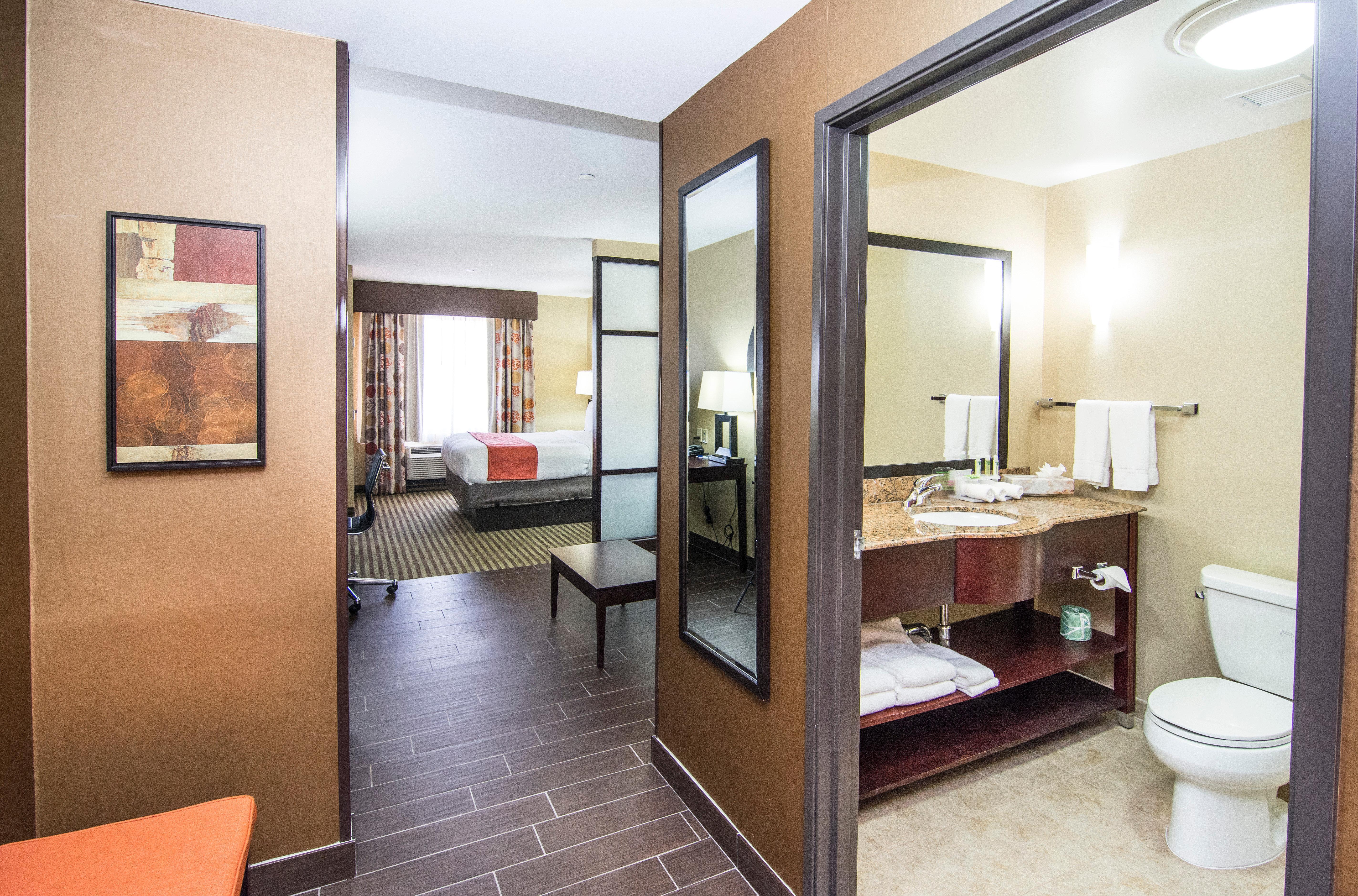 Holiday Inn Express & Suites Elkton - University Area, An Ihg Hotel Esterno foto